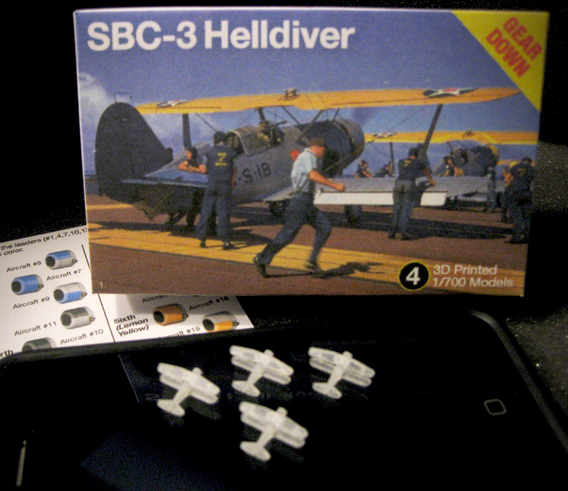 1/700 Curtiss SBC-3 Helldiver (x4)