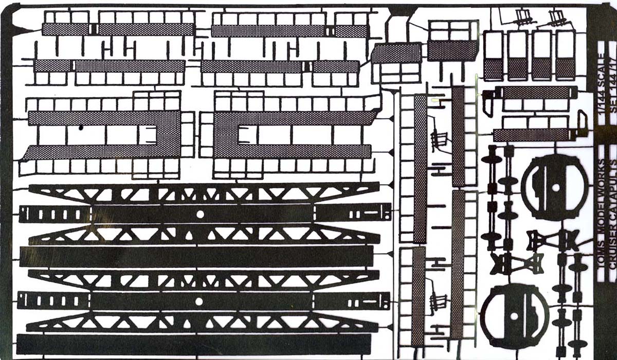 #144-17 CRUISER CATAPULT