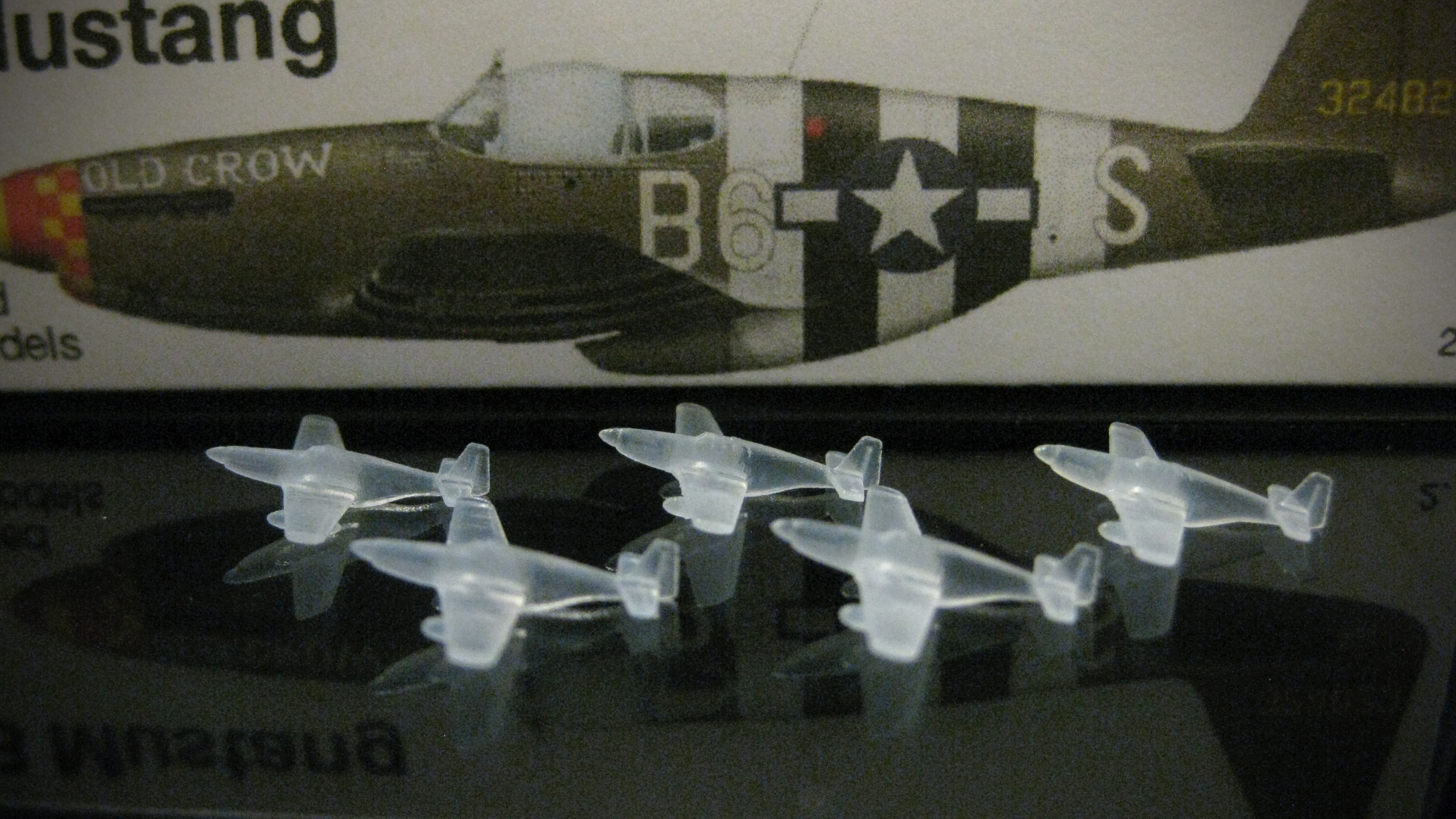 1/700 North American P-51B/C Mustang w/drop tanks (x5)