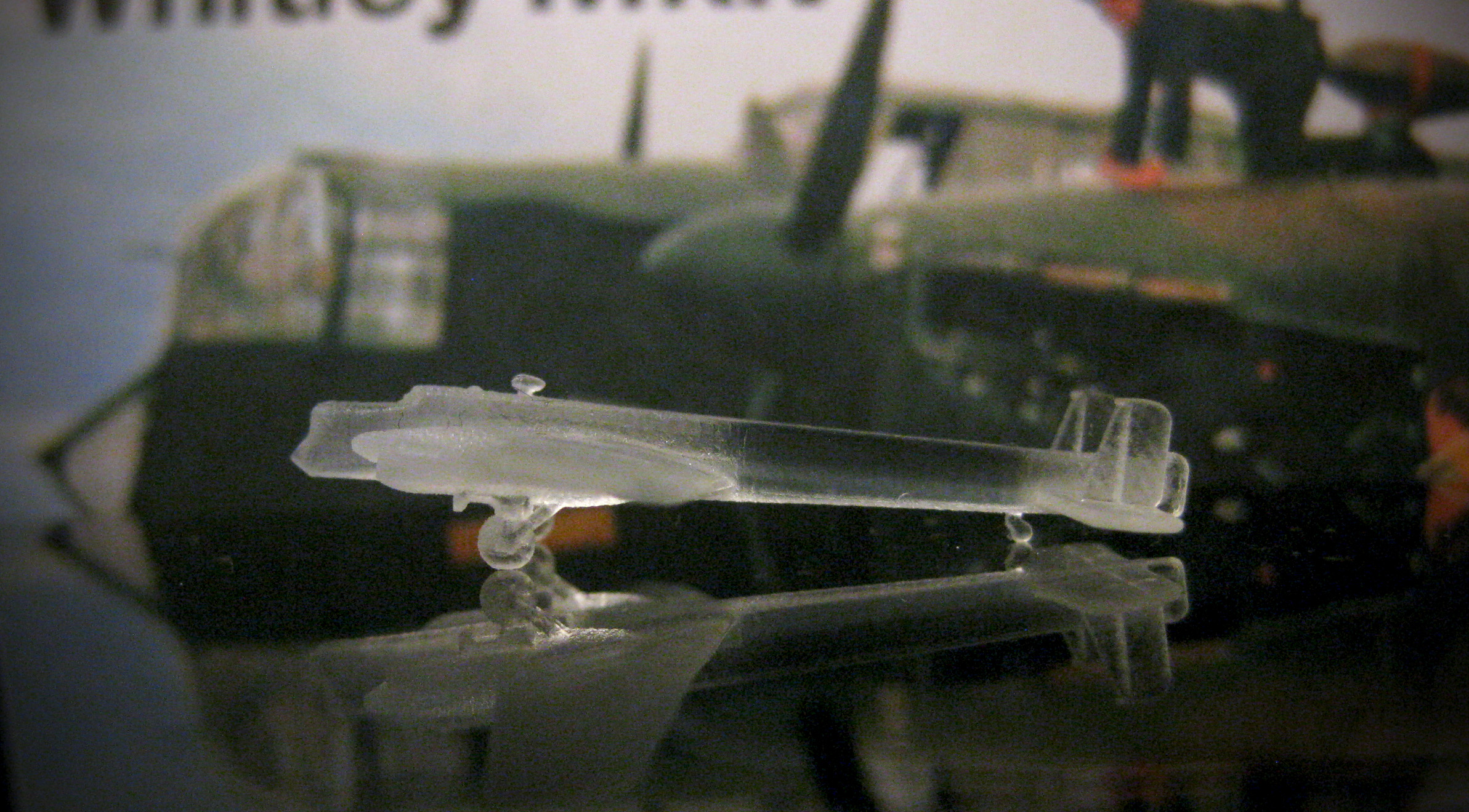 1/700 Armstrong Whitworth Whitley w/gear down (x2)